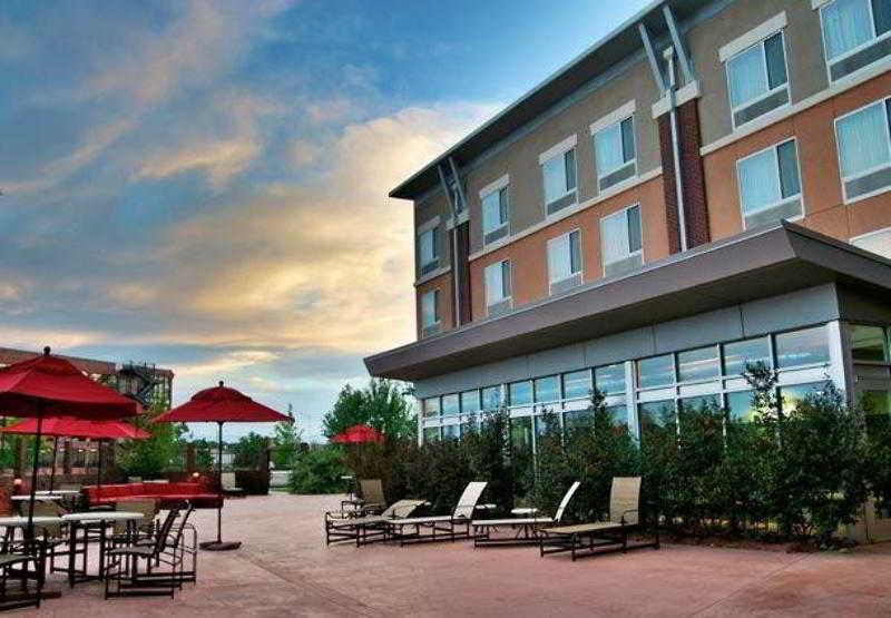 Springhill Suites By Marriott Pueblo Downtown Exterior photo